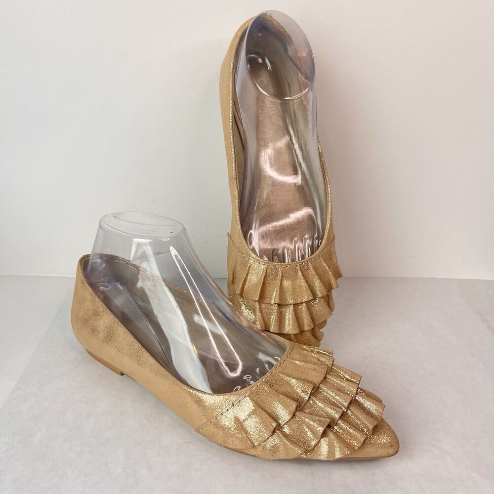 Seychelle Cottagecore Flats size 9 Downstage Gold Ruffle Tiered Shimmer Slip On